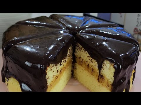 Delicious Boston Cream Cake