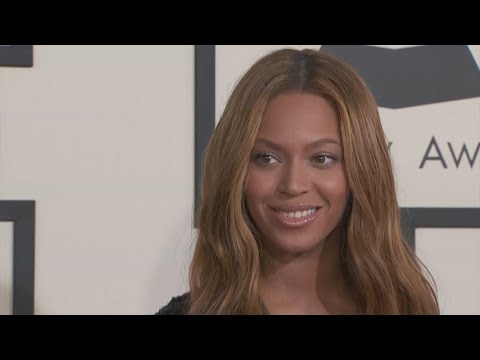 Beyoncé delays big announcement