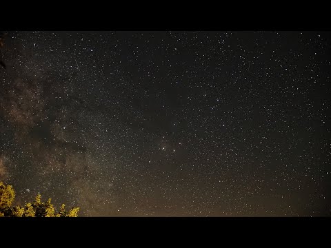 Very Clear Time lapse of Milky Way Galaxy Cloud