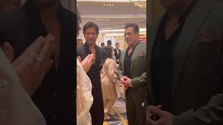 Having Shah Rukh Khan & Salman Khan in the same frame is always GOLD | #shorts #srk