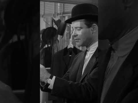 "Makes me look the way I feel" - The Apartment (1960)