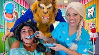 Princess Jasmine Goes to Elsa the Dentist - Brushing Your Teeth for Kids!