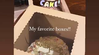 Windowed Cake Box