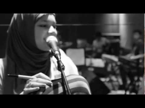 [Dewi Sandra] Teaser Java Jazz Festival 2013