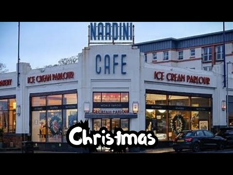 We visit Nardinis Largs for a Xmas cone & walk to Inverclyde sports centre