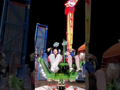 Thrill Ride on the Myrtle Beach Slingshot #scary #slingshot #shortvideo #shortsviral