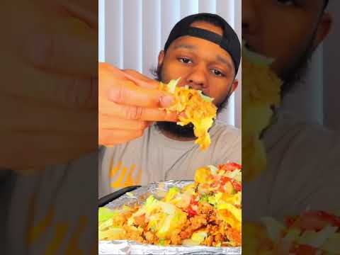 The cheesy goodness in every bite #nachocheese #nachobites #nachos #mukbang