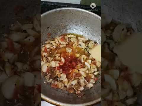 Mushroom gravy /non veg style mushroom gravy/simple recipes