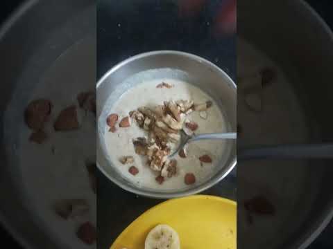 Oats Porridge Recipe with Fruits | Quick & Easy Breakfast Idea | Basic Oatmeal Recipes #shortsfeed