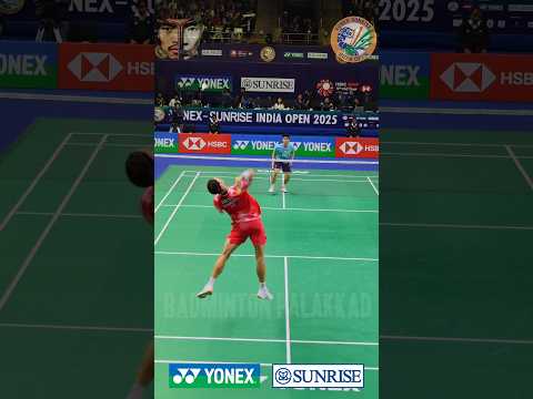 Axelsen's heavy smashes and Footwork against Loh Kean Yew🤯💥💥#badminton#viktoraxelsen #lohkeanyew