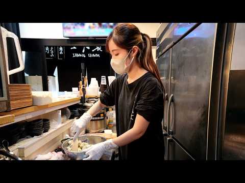 Serving in 35 Seconds! ! A Youthful Female Owner Runs A Stand-up Soba Noodle Shop in Tokyo!