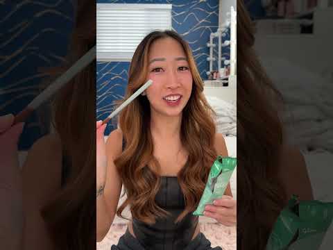 Mint Flavored Pocky Review! #shorts #foodreview #vlog #mukbang #japanese