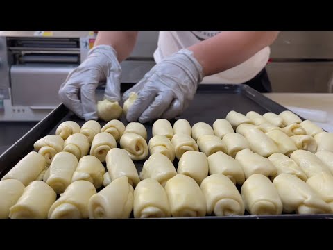 Taiwanese tradition pastry ! Salted Duck egg Yolk pastry Making/暗黑蛋黃酥,鐵觀音茶酥,梅子酥製作-Taiwan Street Food