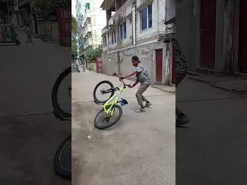 Sad Stunt #subscribe #support #success #shortvideo #remix #unique #india #indonesia #caycle #yt