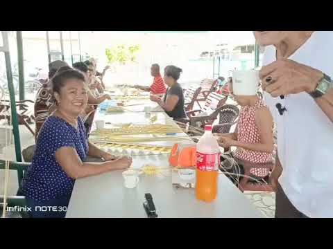 Guyub Rukun Sedulur Suriname Sinau Seni Kerajinan Janur.. 👍👍