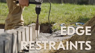 How To Use An EDGE RESTRAINT & Installing a Putting Green ⛳️ | Techo-Bloc Contractor Showcase