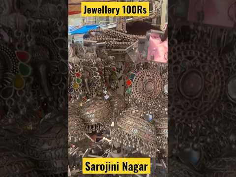 Sarojini Nagar Market Jewellery 100Rs #delhimarket #youtubeshorts #ytshort #shorts