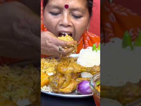 @eating spicy 🔥 chicken curry with rice ##ytshorts