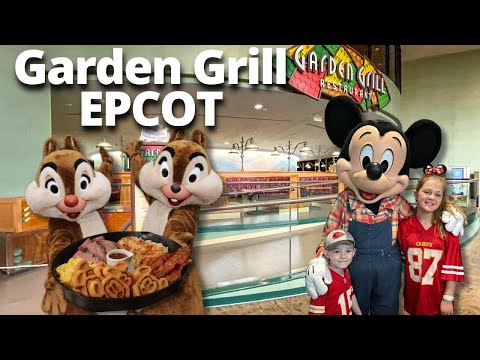 Garden Grill Restaurant EPCOT Breakfast with Characters!