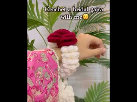 Crochet bridal gajra handmade ideas 🧶💡 #crochetprojects #bridalgajra#gajra #handmade #crochetideas