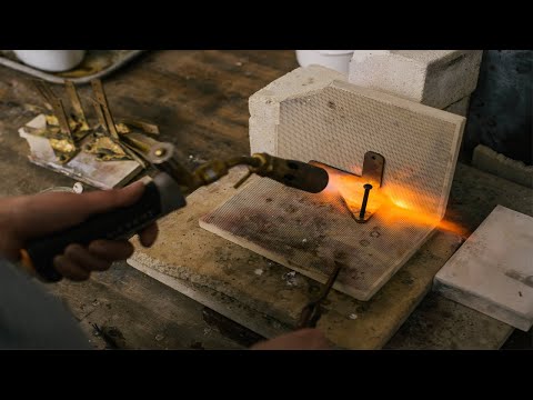 HOW WE MAKE | deVOL Brass Pivot Hinges