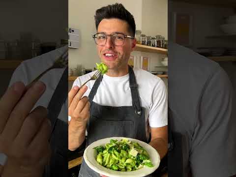 Easy Broccoli Pasta