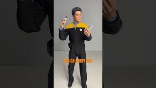 EXO-6: Ensign Harry Kim (Star Trek Voyager) Sixth Scale figure #sixthscale #startrek #hottoys