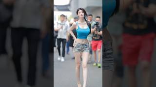 beautiful girl street fashion outfits style #tiktok #chinesefashion #mejoresstreetfashion #shorts