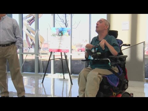 ‘He was made for this job’ Man with cerebral palsy becomes greeter at UAMS Orthopedic and Spine Hosp