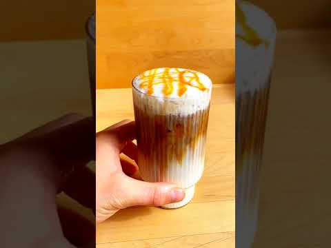 Caramel Iced Macchiato 🤎 #caramelmacchiato #icedmacchiato #coffeeathome