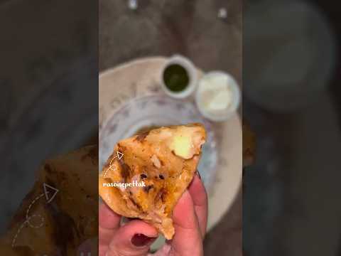 Aalo parantha khaane ka koi time nahi hota. #youtubeshorts #shortvideo #shorts #trending  #viral