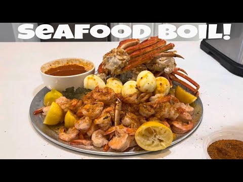 Seafood Boil with Crab Legs and Shrimp 🦀