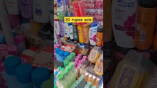 20 Rupees sale makeup products | Sadar Bazar Sunday market | Cheapest makeup items #shorts