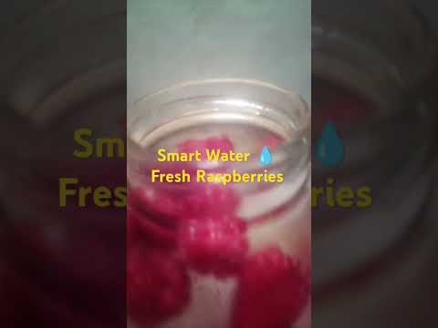 #water #smartwater #raspberry #fruitwater #raspberries#hydration #hydration#goodmorning #goodhabits