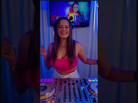 🔊🔊#djcarolina 🚨 #merengue #mix #minimix #elmacaneo #dj #merengue #virtualparty