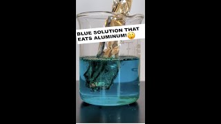 Single Displacement Reaction - Aluminum and Copper Sulfate 😲 #chemistry #science #shorts