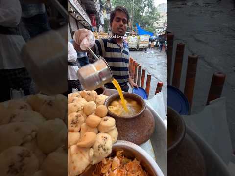 Delhi Street food #indianfood #delhieats #streetfoodideas #streetfoodindia #memesdaily #memesvideo