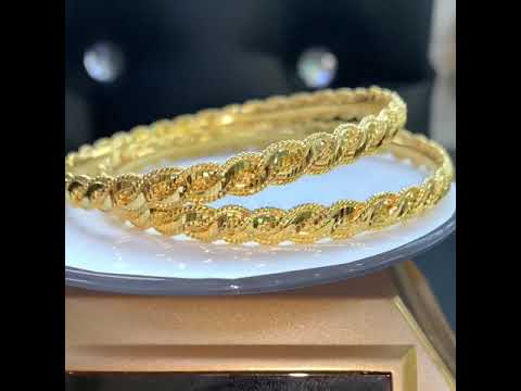 short video #dezy fashion latest bangles designs