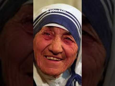 "The Revered Sari: Mother Teresa's Emblem of Honor in Nunhood"