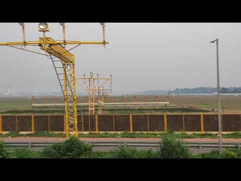 kochi /Cochin International Airport 🛫 | View from the Train