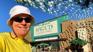 Shopping at the New SPROUTS Farmers Market store in Palm Springs!