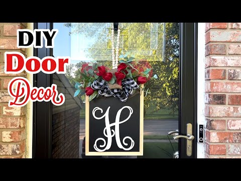 DOOR DECOR! HOW TO MAKE A DIY WELCOME DOOR SIGN | DIY WOOD ROUND? NOPE... A Rectangle