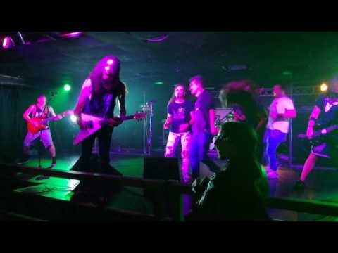 crisix- ultra thrash- live colony