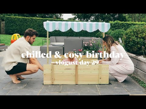 A Chilled & Cosy Day For Otties Birthday | Vlogust Day 29