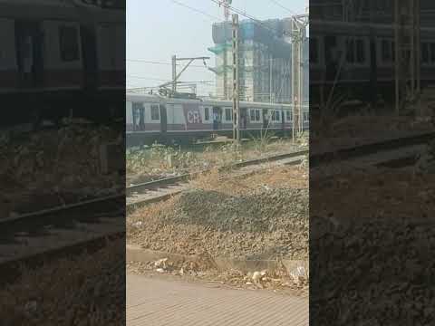 Mumbai local train India #youtubeshorts #ytshorts #viralshort #trending #shortsvideo