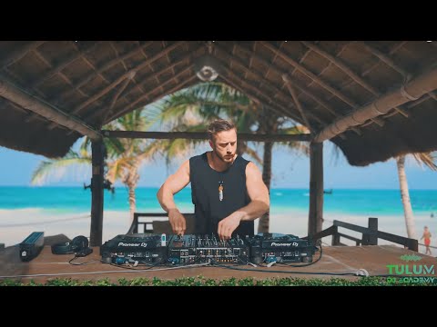 Afro House DJ Set By Leo Moon In The Beach Of Tulum | By Tulum DJ Academy