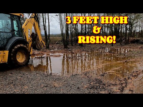 HOW HIGHS THE WATER MOMMA? farm, tiny house, homesteading,   RV life, RV living|