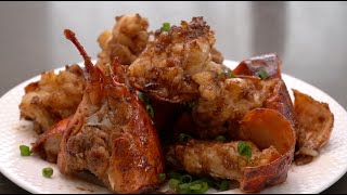 Hong Kong Style Lobster with Maggi Sauce | 美極醬龍蝦 [CHINESE SUB]