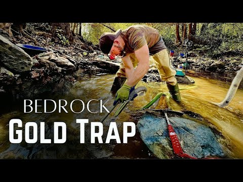 Dredging Bedrock Crevices for Gold /Gold Prospecting for Flour Gold!!