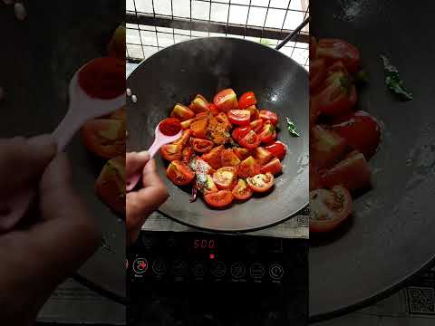 jab kuchhl samajh na aaye to yeh testy recipe /🤤#shorts #shortsvideo #tomatochutney